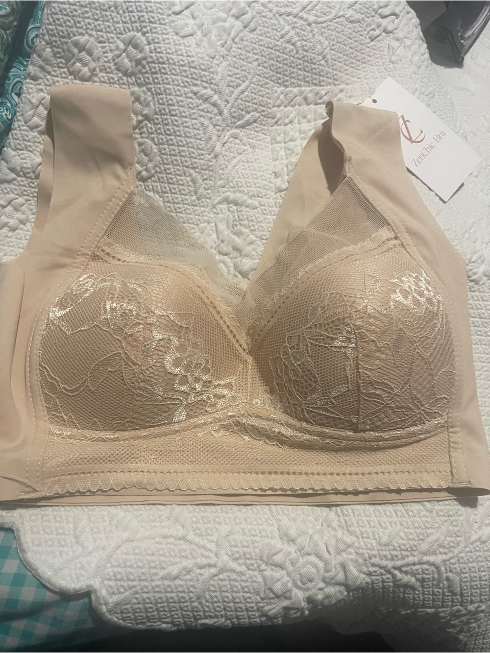 Nude Lace Wireless Bralette - Nude Pullover Padded Lace